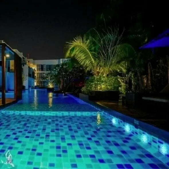 Underwater LED lights (with wireless remote control)