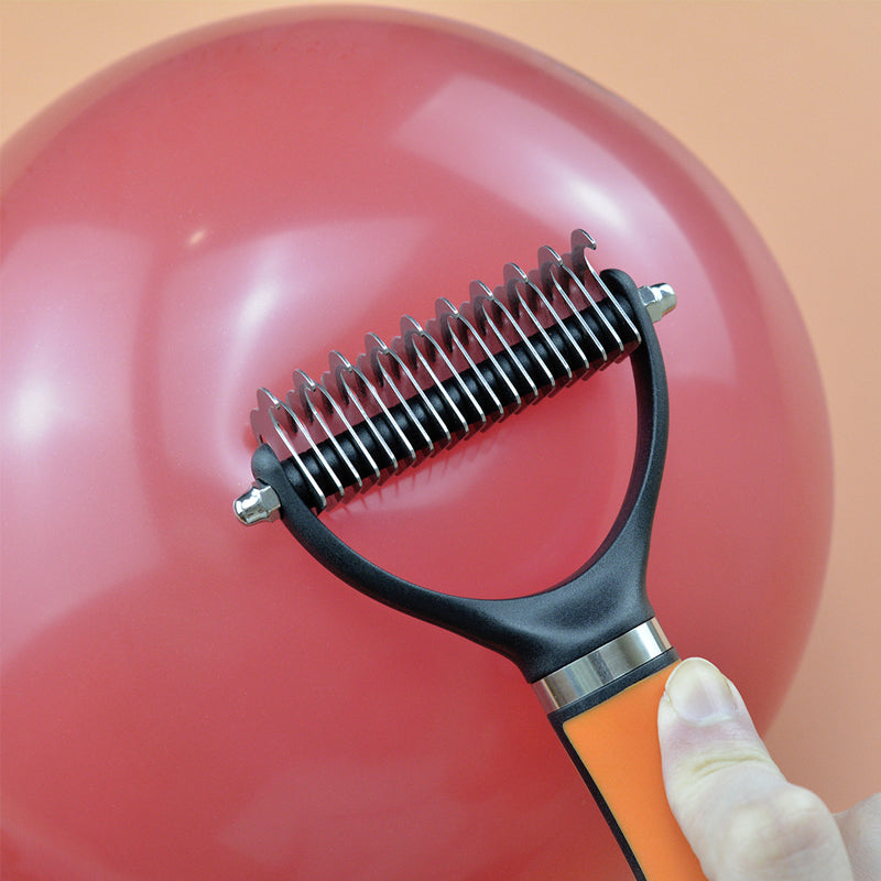🐕 50% OFF NOW! 🐈 Double-Sided Deshedding Pet Grooming Brush – Dual-Sided Design, Ergonomic Handle & Gentle Grooming ✨