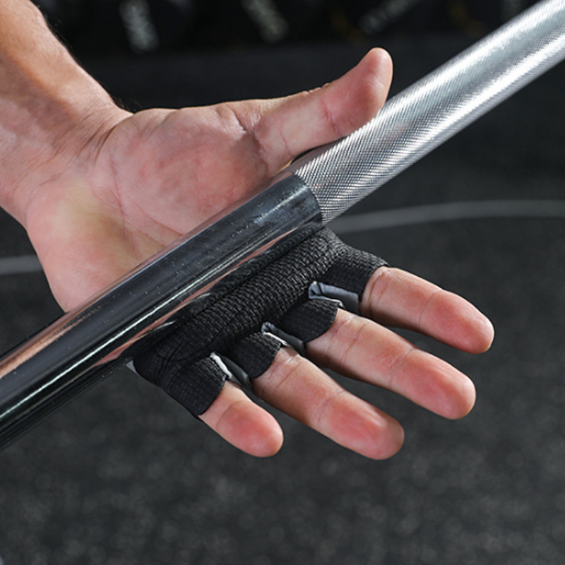 Minimal Weight Lifting Gloves